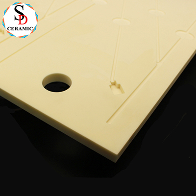 Precision Machining Large Porous 99 Al2O3 Alumina Ceramic Board