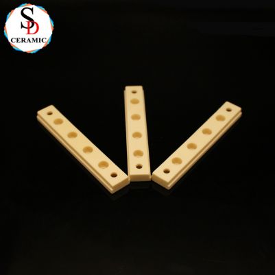 Industry Corrosion Resistant 99 Al2O3 Alumina Ceramic Insulation Bar