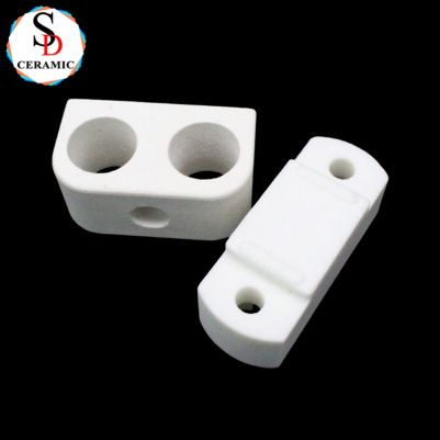 Manufacturer Custom Alumina Ceramic Block Al2o3 Insulators for Industry