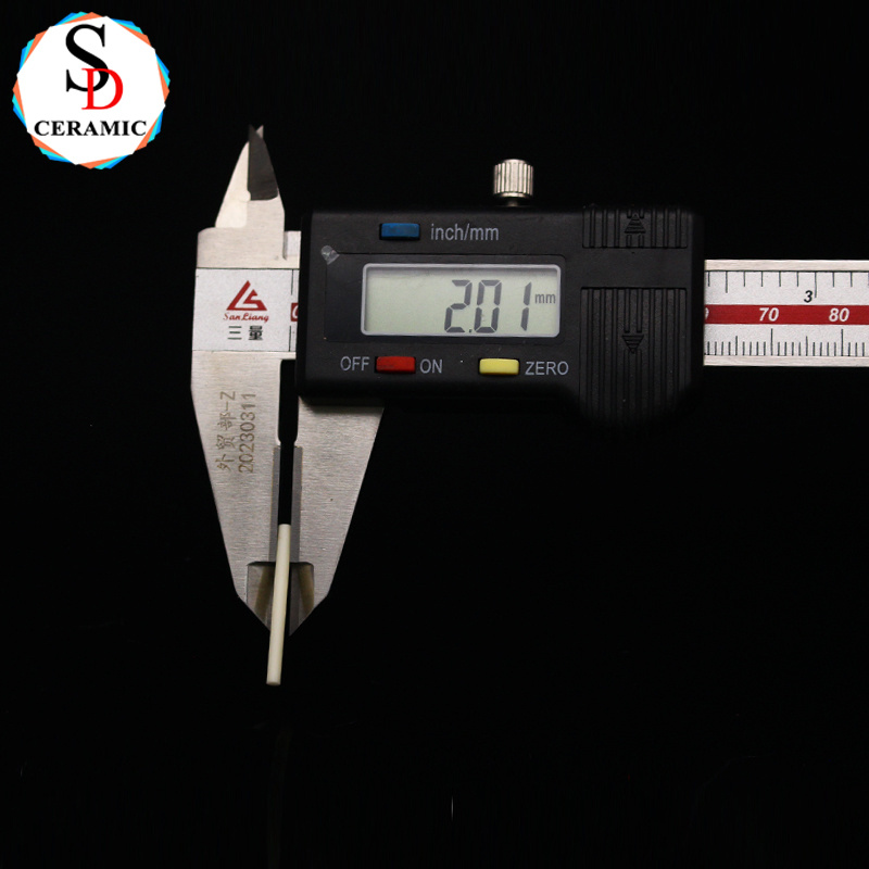 Refractory High Purity Machinable Ceramic Alumina Rods Ceramic Shaft