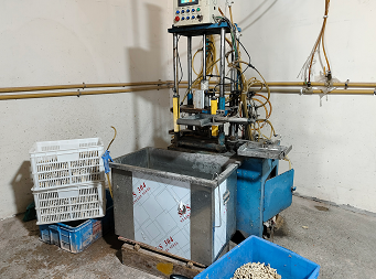 Hot Injection Moulding